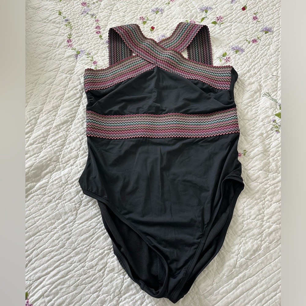 Hilor women’s swimsuit